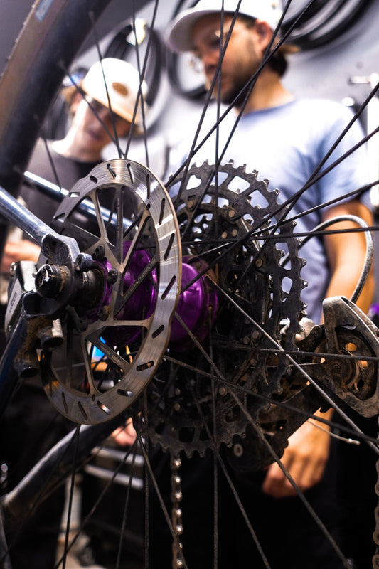 Level 2 Bicycle Mechanics Course Class Atelier Olympia