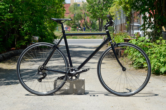 Plain Black Commuter Bicycles 950.00 Atelier Olympia
