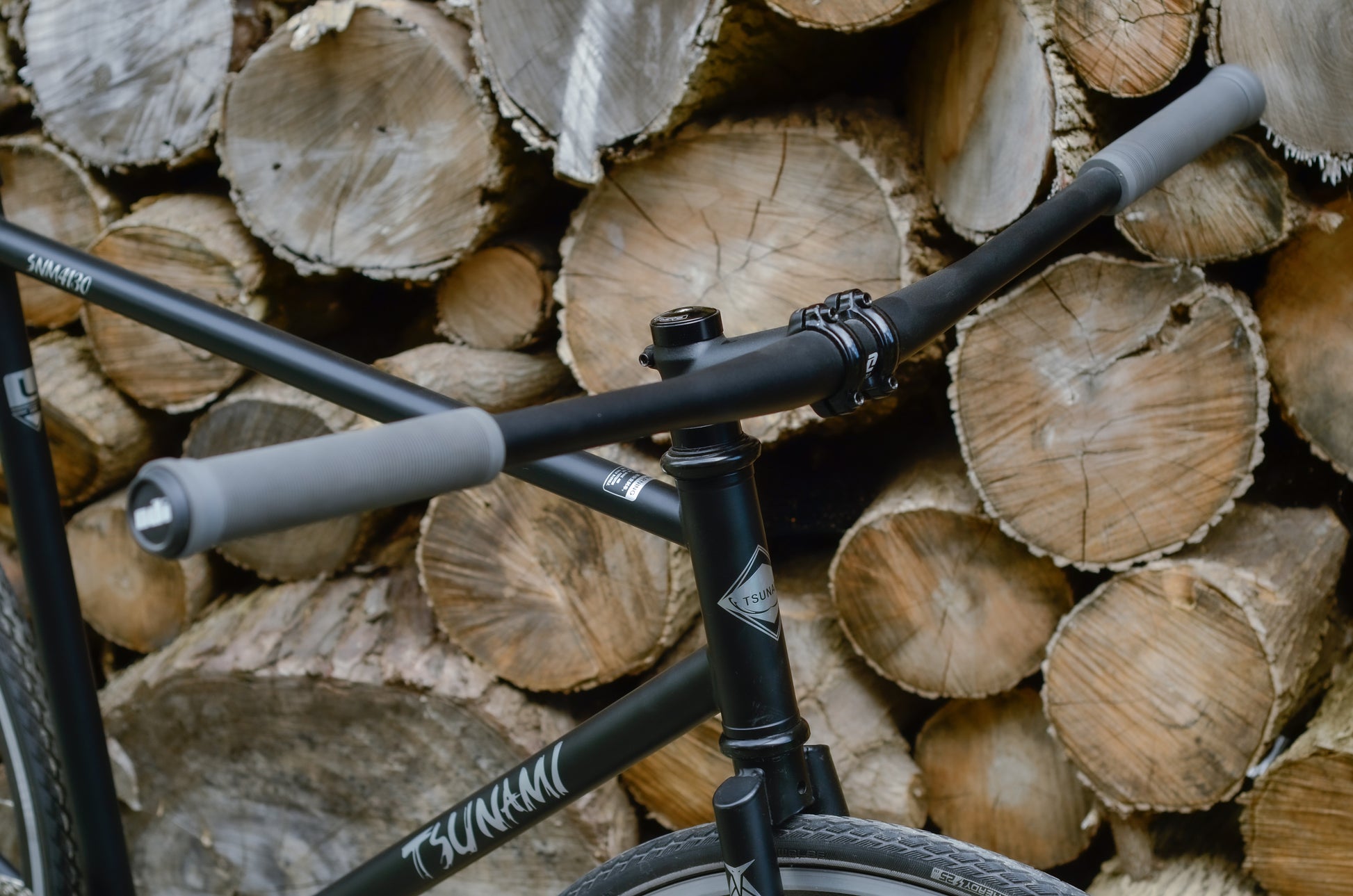 Tsunami SNM4130 Build Complete Bicycle  Atelier Olympia