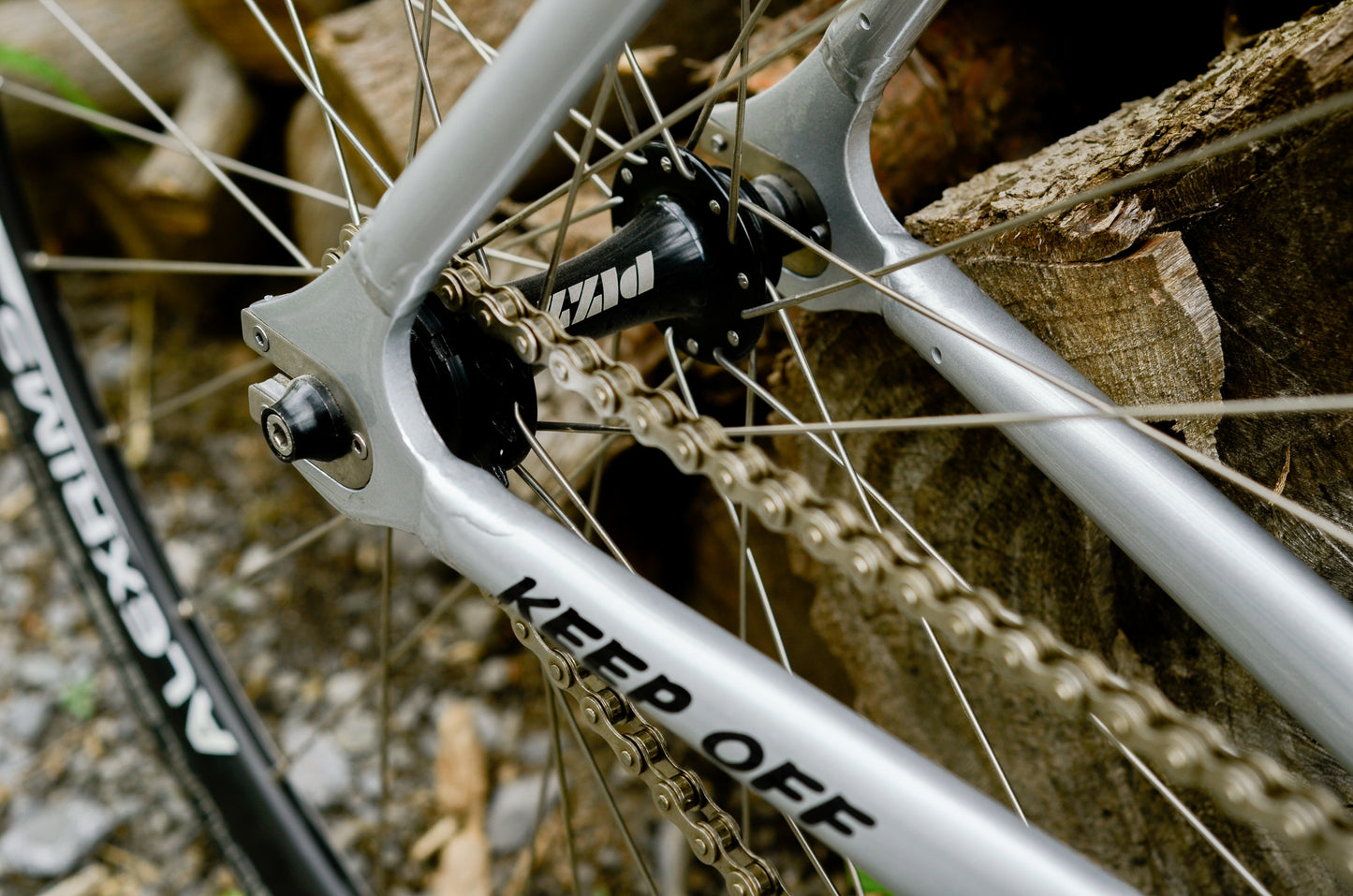 Pizz Archer Grey/Black/White Custom Build Complete Bicycle Atelier Olympia