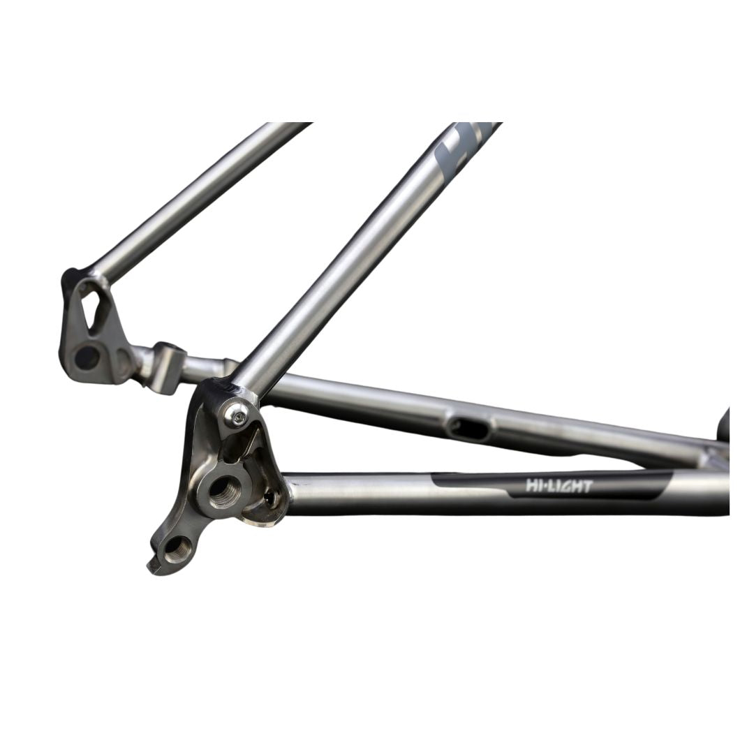 Hi-Light R8 PLUS Titanium Road Disc Frame Bicycle Frames 2749.90 Atelier Olympia
