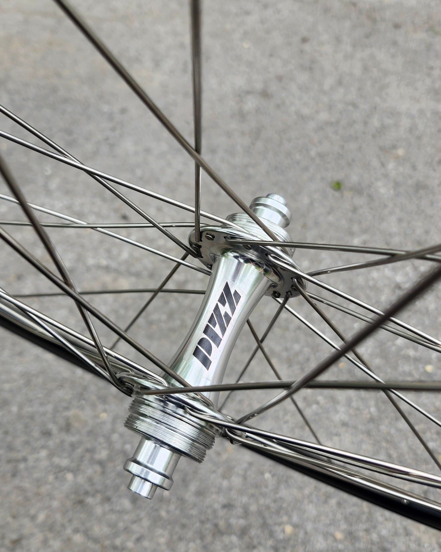 Track Wheelset, K-Race Rims x Pizz Hubs, 32H, Custom Built Wheel  Atelier Olympia