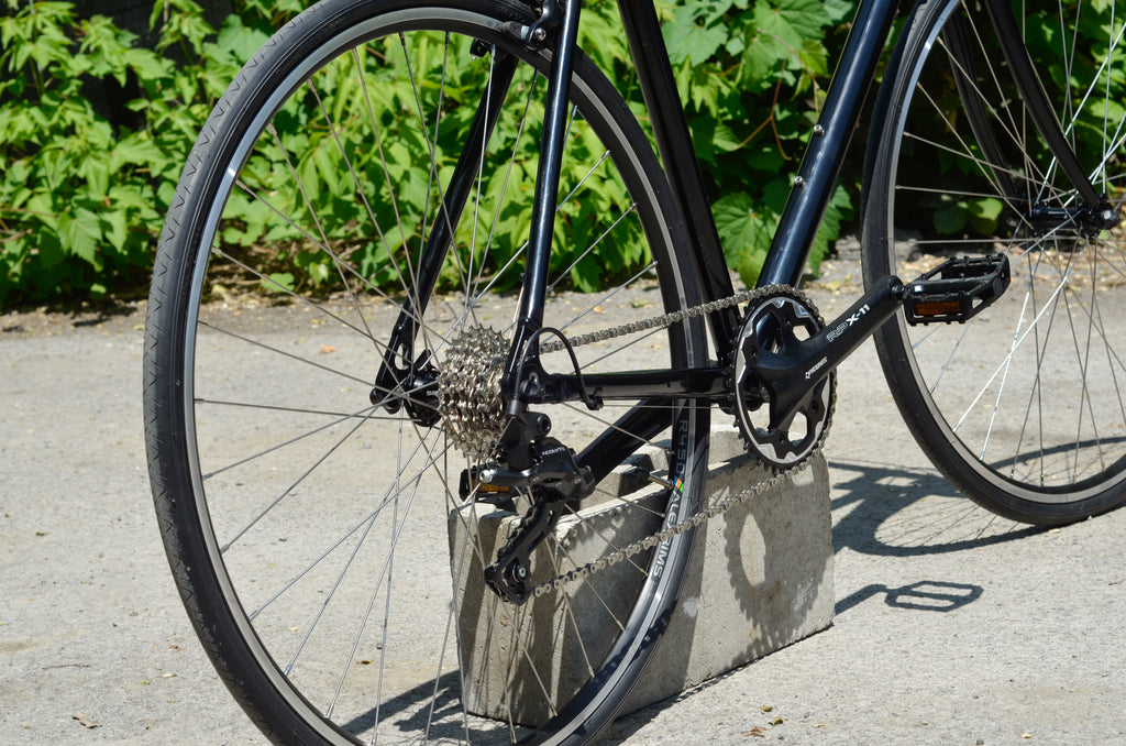 Plain Black Commuter Bicycles 950.00 Atelier Olympia