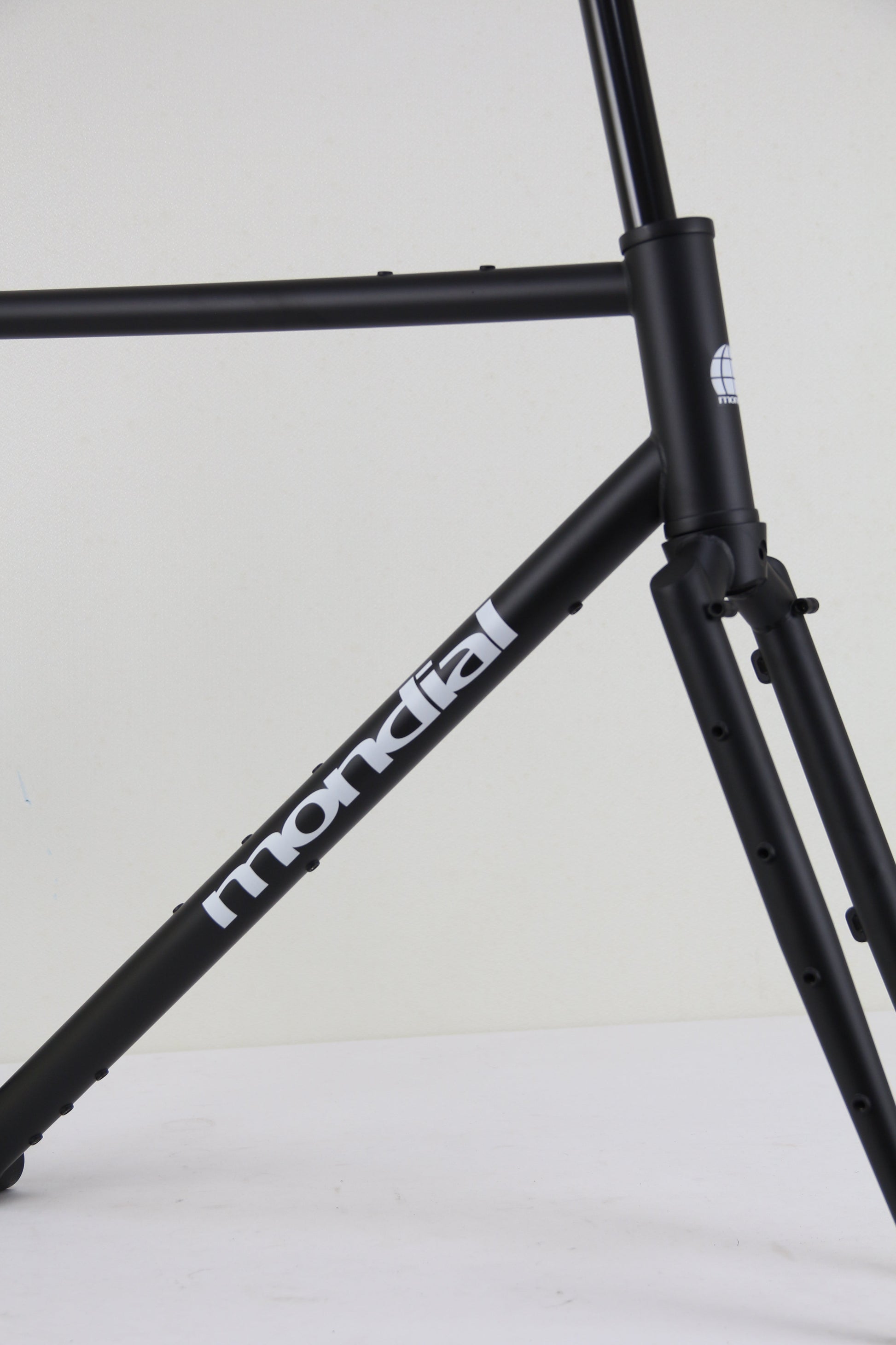 MONDIAL Frameset Frame  Atelier Olympia