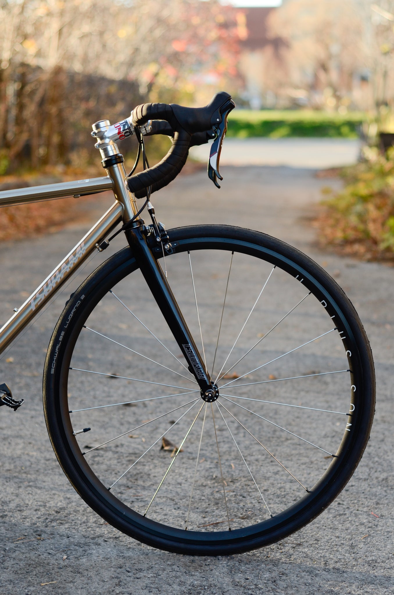 Tsunami V01 Road Bicycles 2100.00 Atelier Olympia