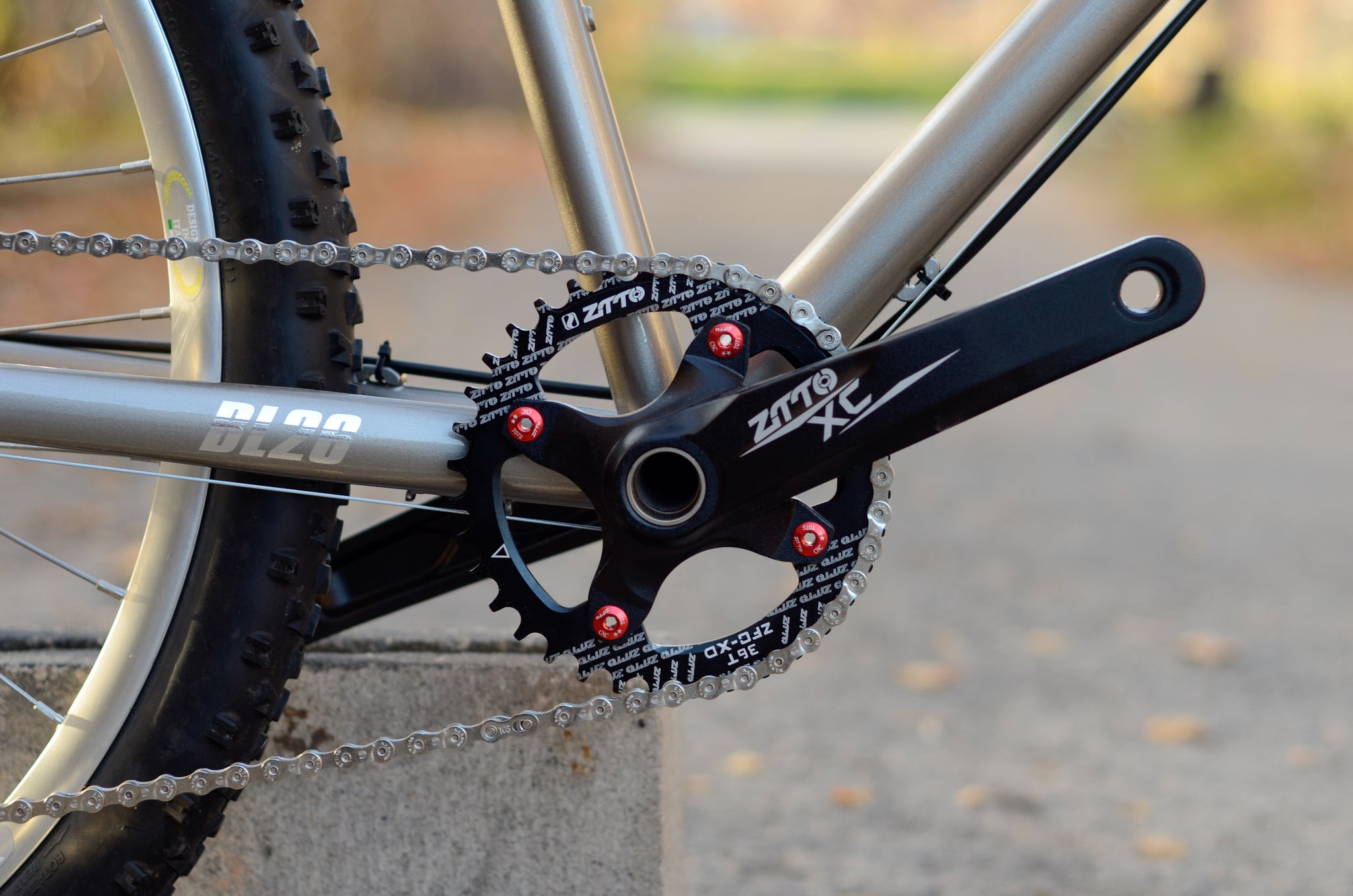 Tsunami BL26 Silver Bicycles 1300.00 Atelier Olympia