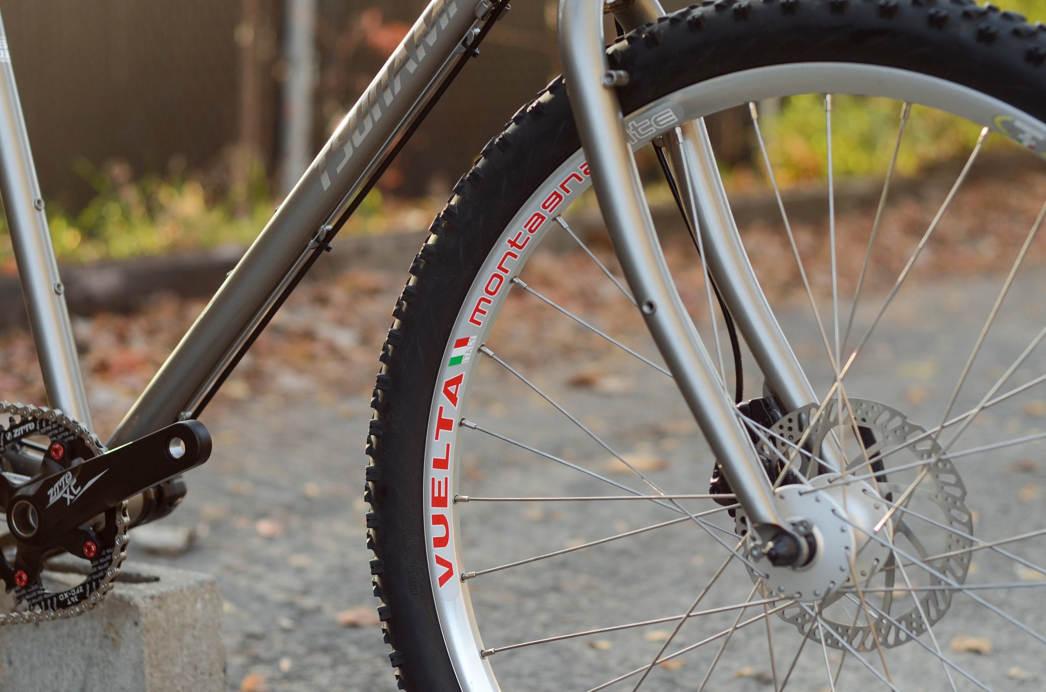 Tsunami BL26 Silver Bicycles 1300.00 Atelier Olympia