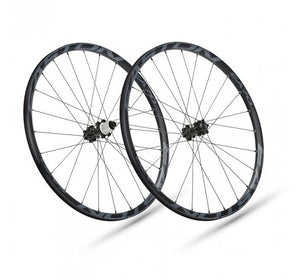 Easton EA70XCT UST TLR 26in 24h Disc Brake Rim 0.00 Atelier Olympia