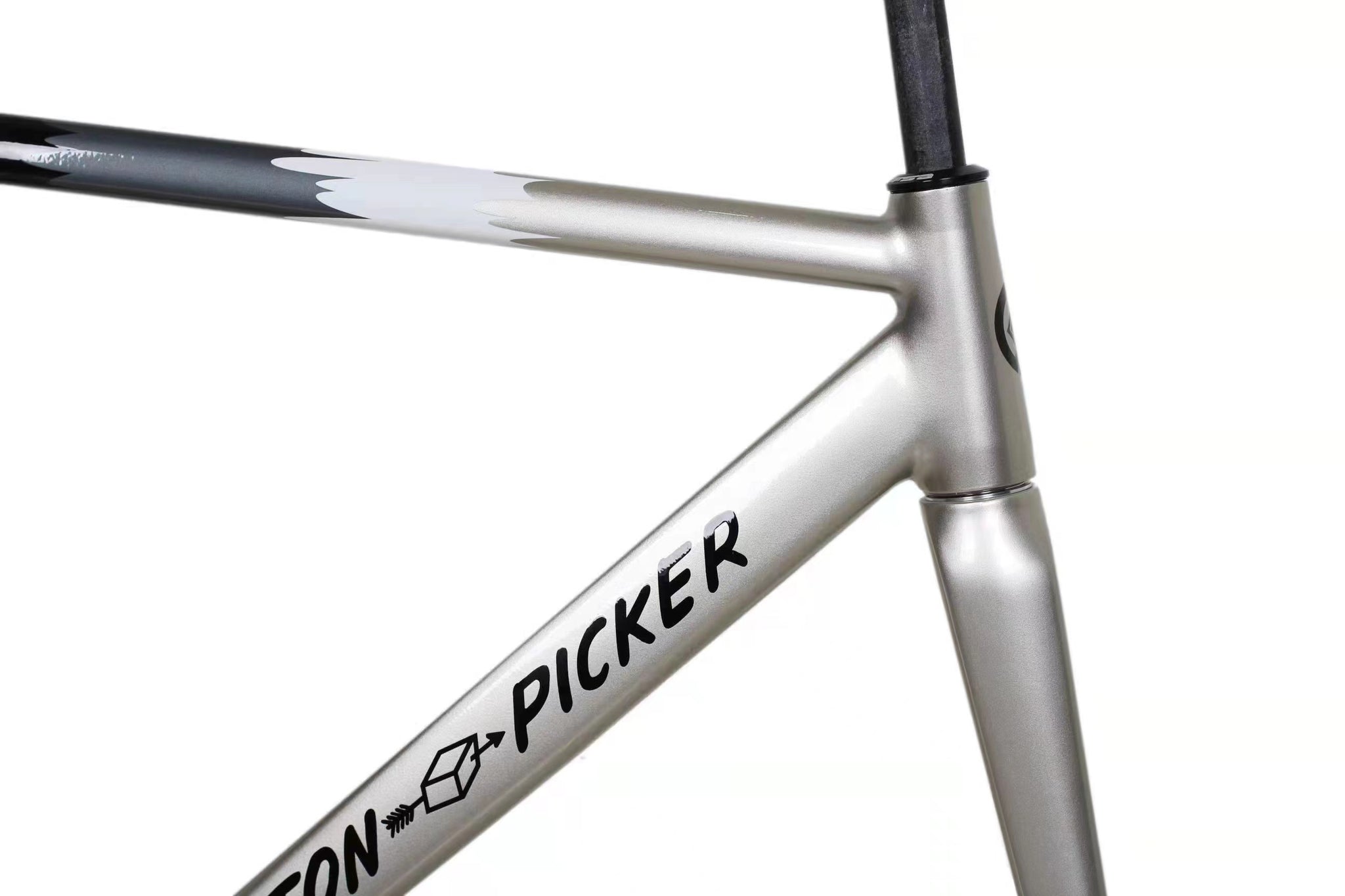 PIZZ Carton Picker Bicycle Frames 675.00 Atelier Olympia