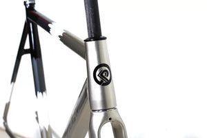 PIZZ Carton Picker Bicycle Frames 675.00 Atelier Olympia